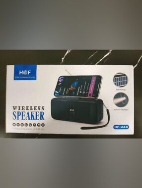 Solar Powered Speaker/Flashlight